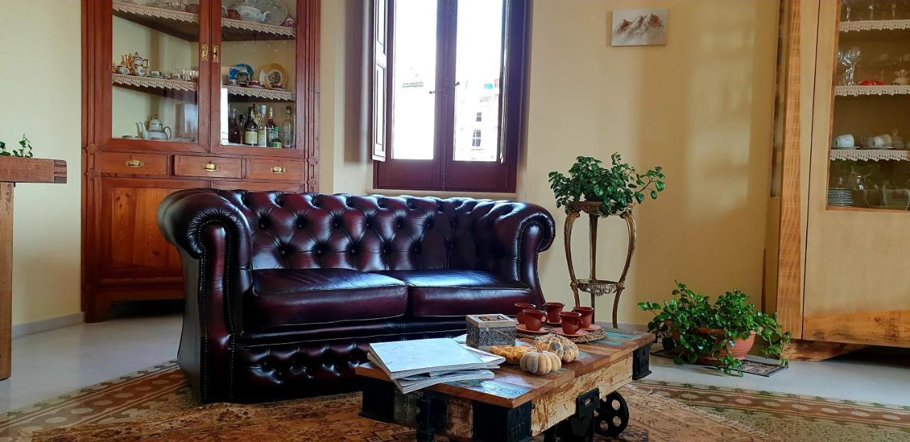Amaranto99 Panzió LʼAquila Kültér fotó